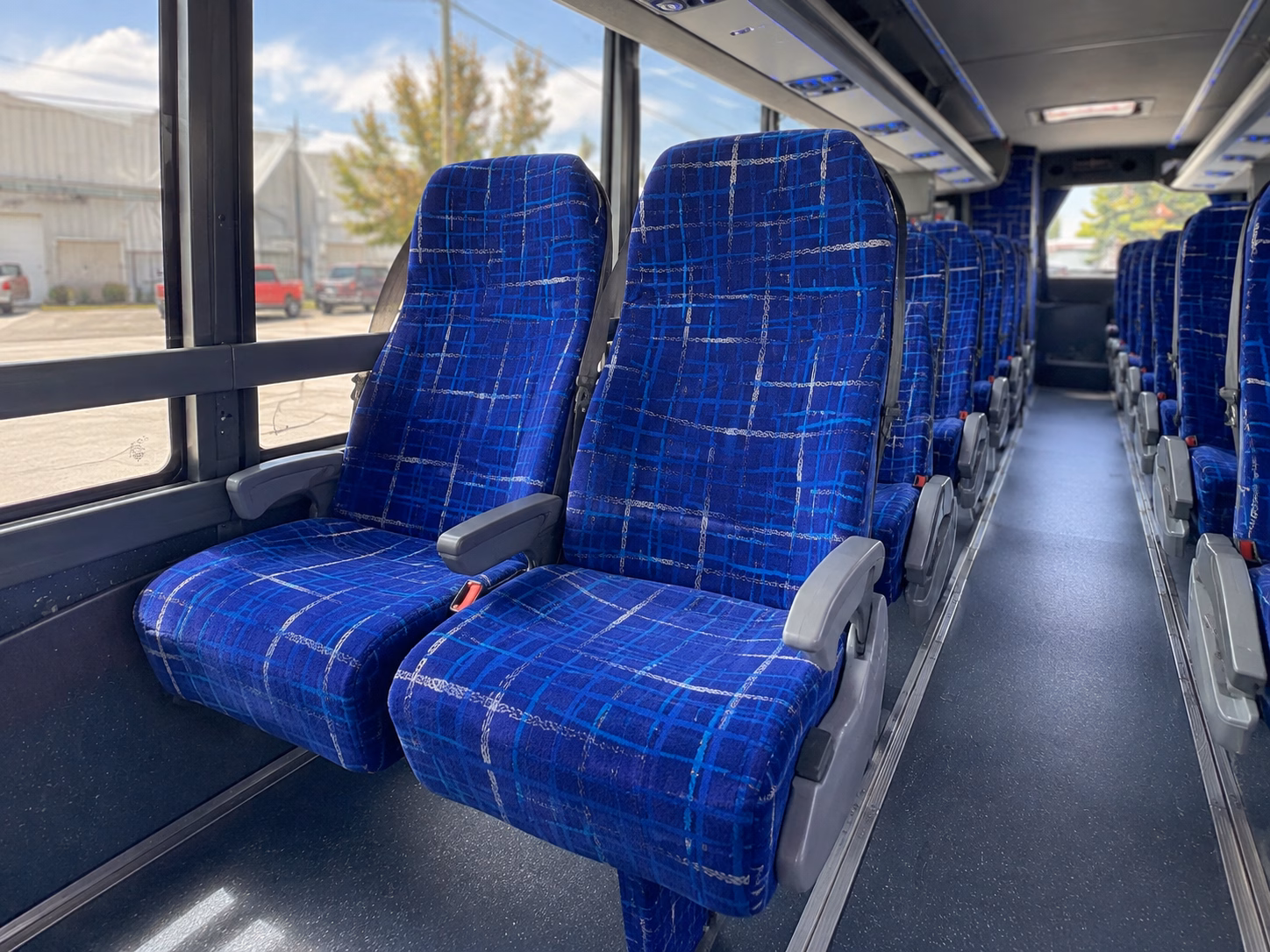 how the type of bus you choose changes the price in stonecrest georgia